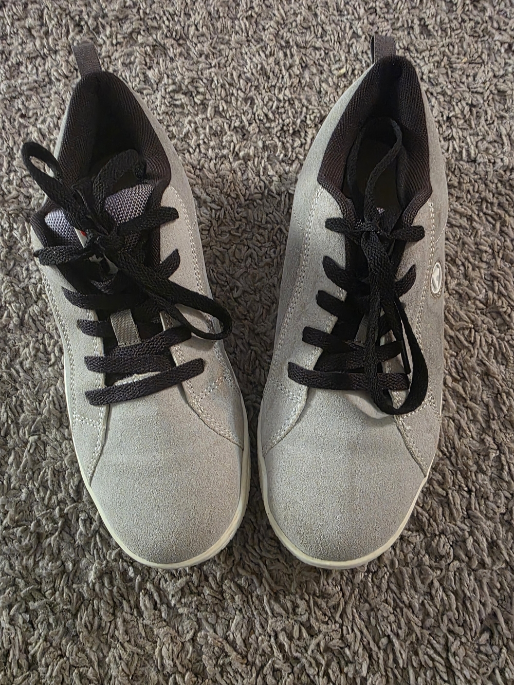 Men's Casual Gray Lace-Up Sneakers